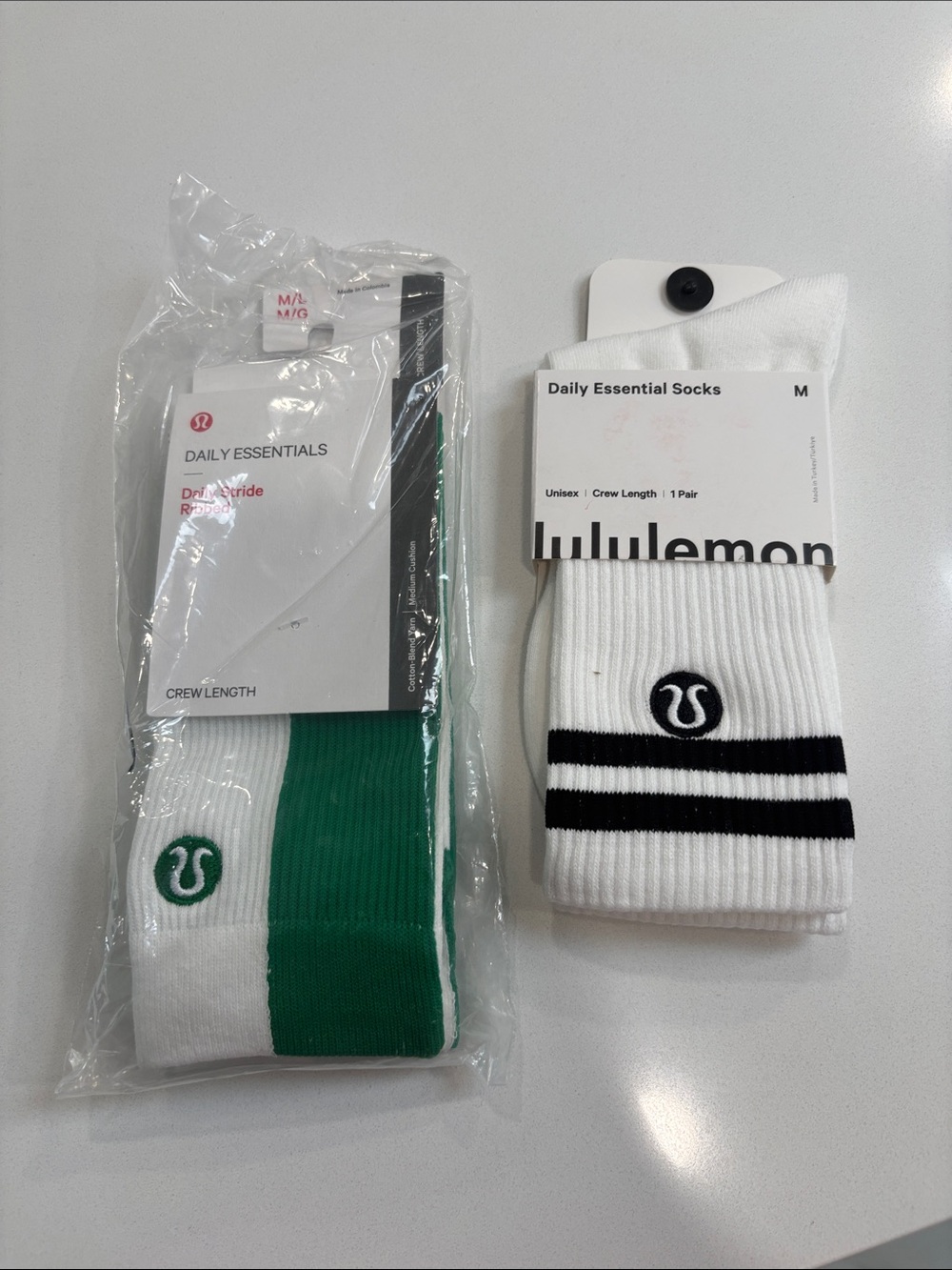 Lululemon daily essential crew length socks 2 pair